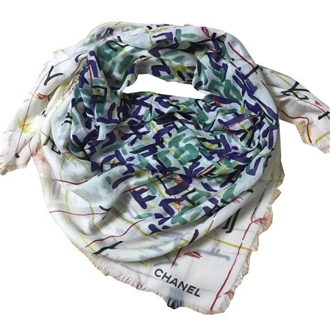 chanel sciarpa donna|Foulard Chanel in Cachemire Multicolore .